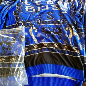 Sasha Banks "LEGIT BOSS" SWEATER